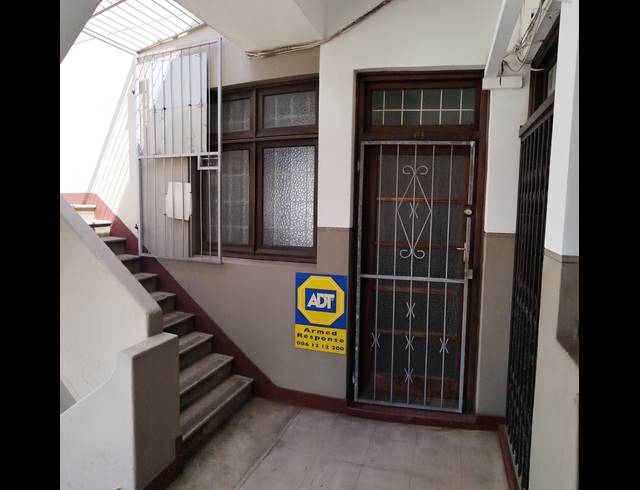 1 BEDROOM SECTIONAL TITLE FOR SALE IN GQEBERHA CENTRAL